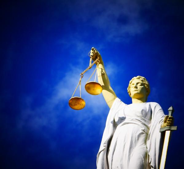 vrouwe justitia
